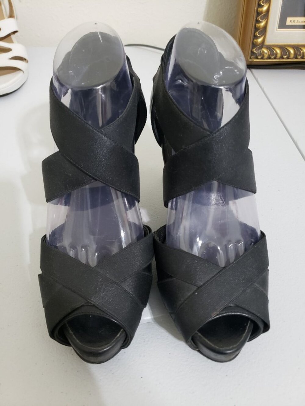 Dana Davis Lola Platform, black, peep toe Sandal, 3.5 inch heel, size 8M